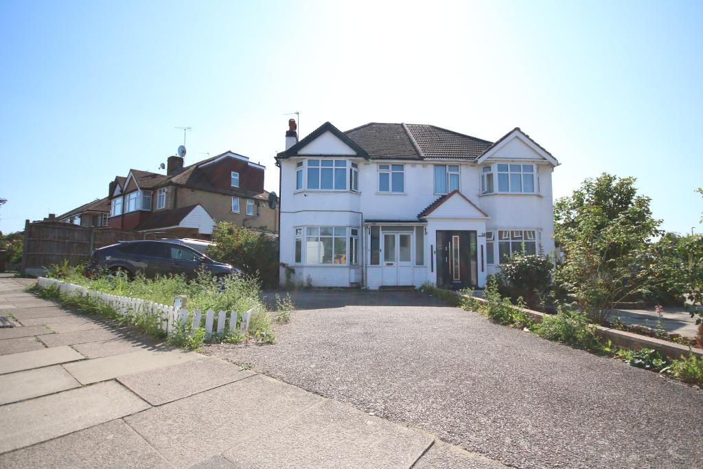 Marlborough Avenue, Edgware, Middlesex, HA8 8UT