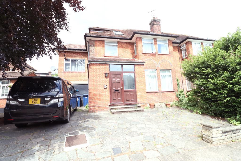 Fairview Way, Edgware, Middlesex, HA8 8JF