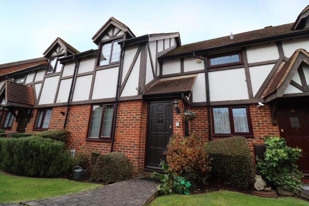 Priory Field Drive, Edgware, Middlesex, HA8 9PU
