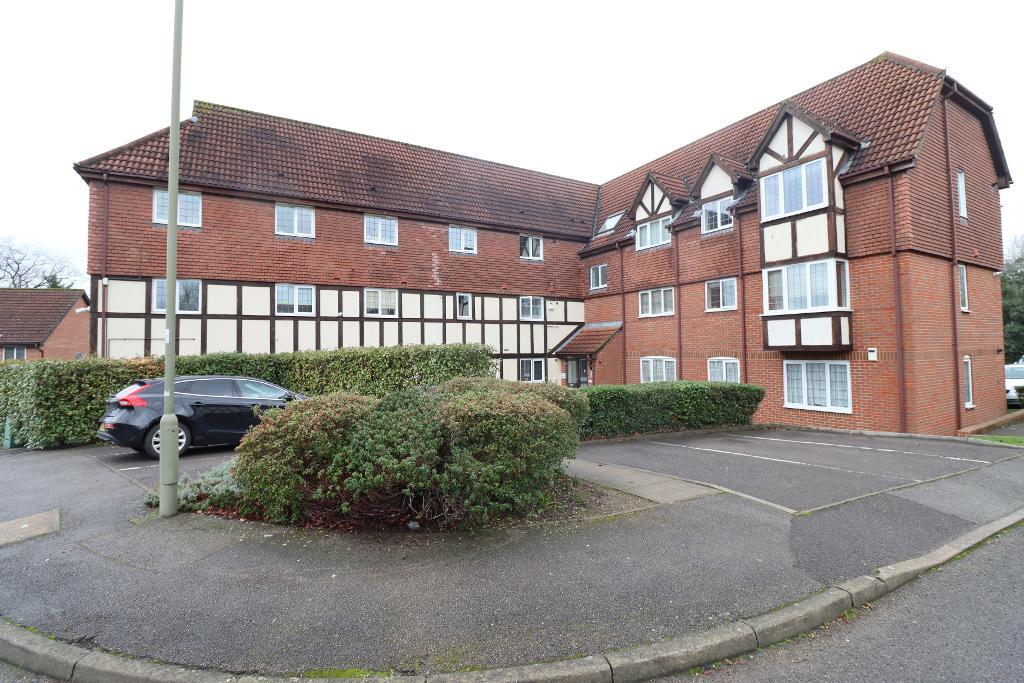 Balmoral Court, Priory Field Drive, Edgware, Middlesex, HA8 9QT