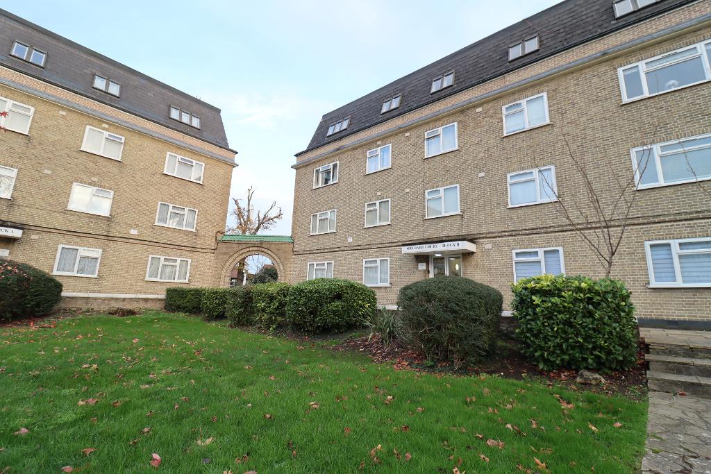 Orchard Court, Stonegrove, Edgware, Middlesex, HA8 7SX