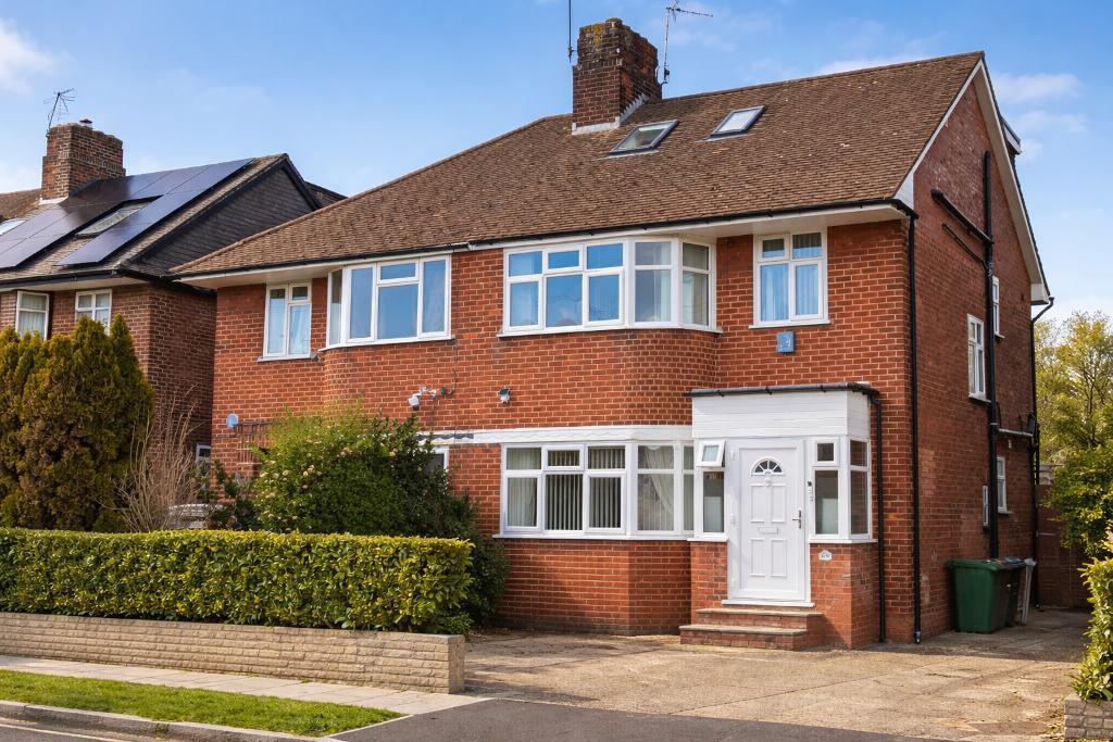 Merrion Avenue, Stanmore, Middlesex, HA7 4RZ